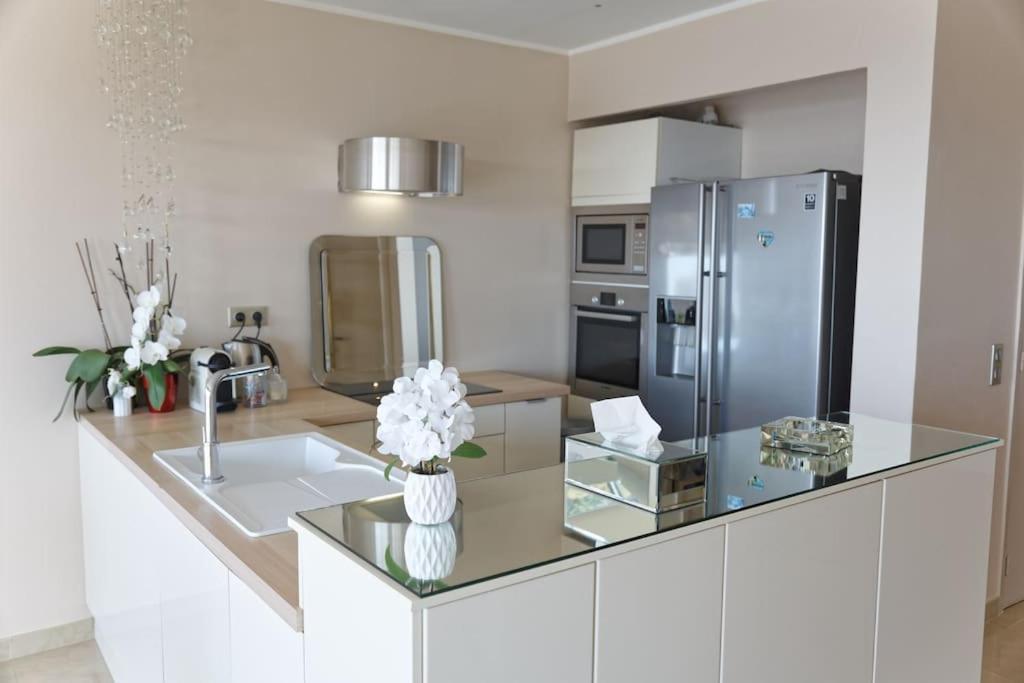 Cannes Vue Mer Extérieur photo